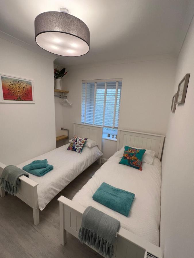 Large Three Bed Two Bathroom Flat In Central Торки Экстерьер фото